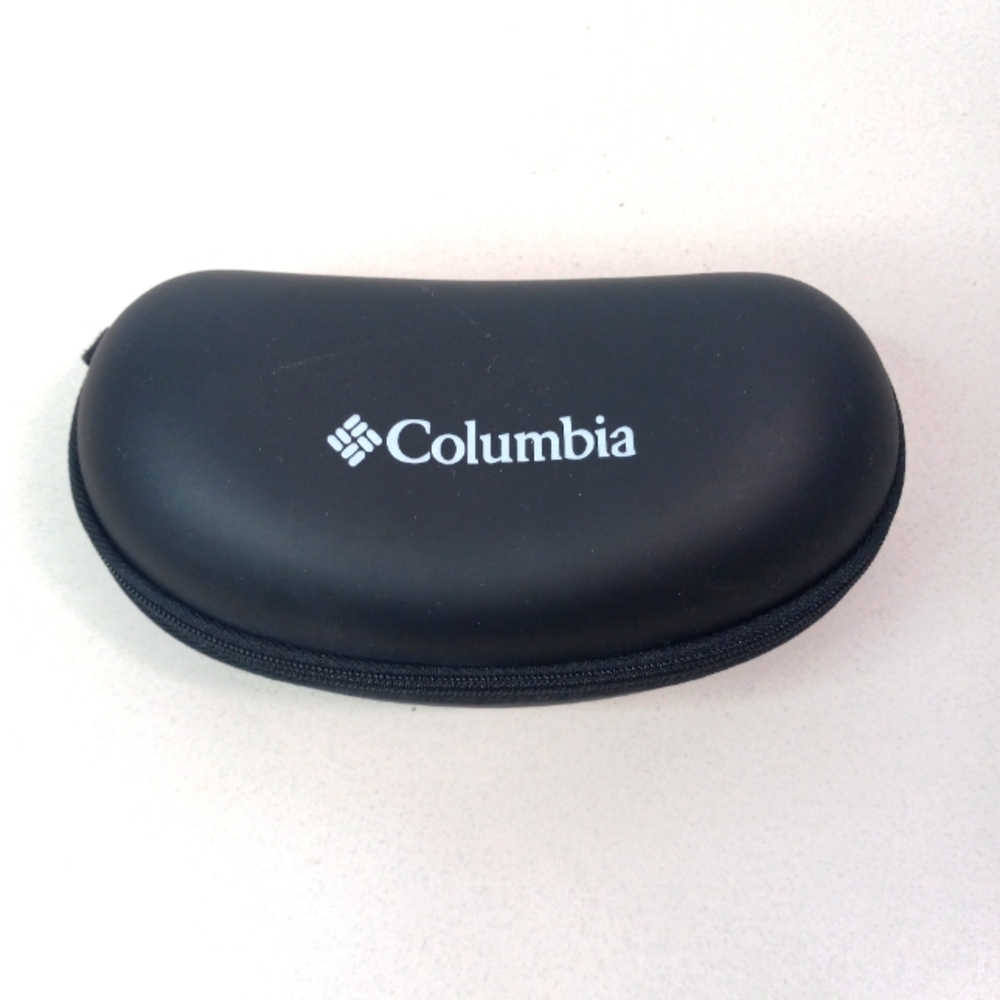 Columbia Black Zip Clamshell Sunglasses Case